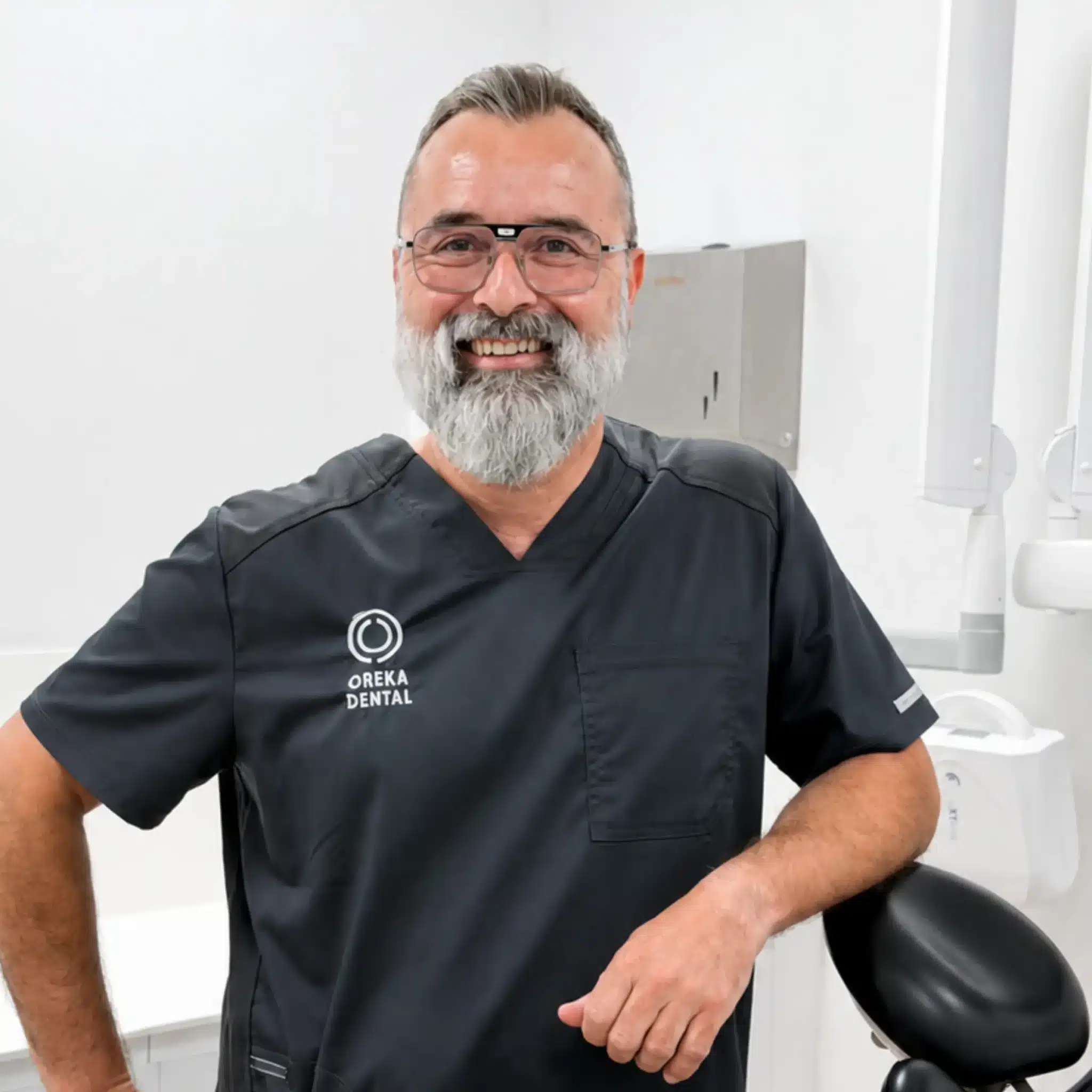 Dentista Aritza Brizuela Velasco